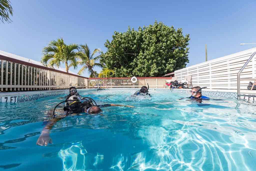 Creekside Inn Islamorada Tavernier ภายนอก รูปภาพ