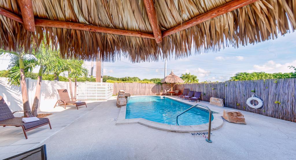 Creekside Inn Islamorada Tavernier ภายนอก รูปภาพ
