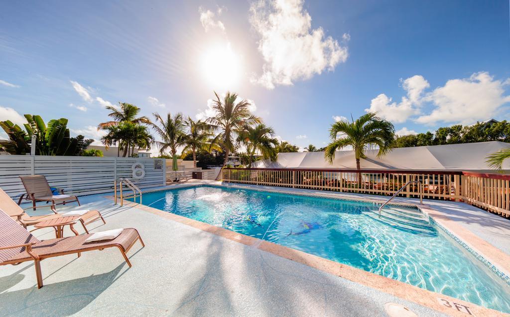 Creekside Inn Islamorada Tavernier ภายนอก รูปภาพ