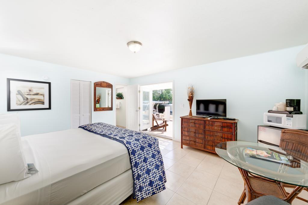 Creekside Inn Islamorada Tavernier ภายนอก รูปภาพ