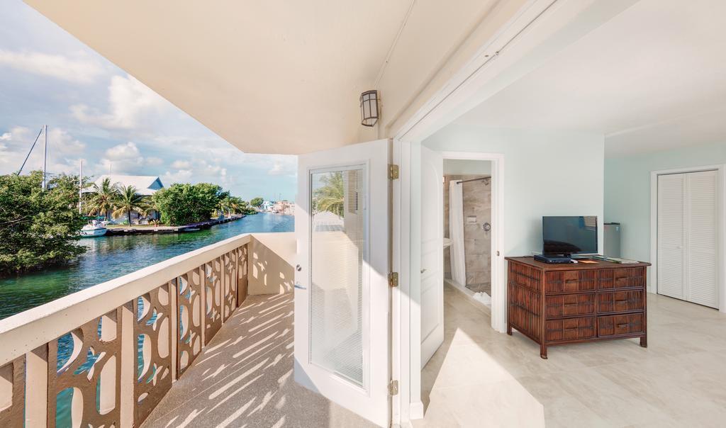 Creekside Inn Islamorada Tavernier ภายนอก รูปภาพ